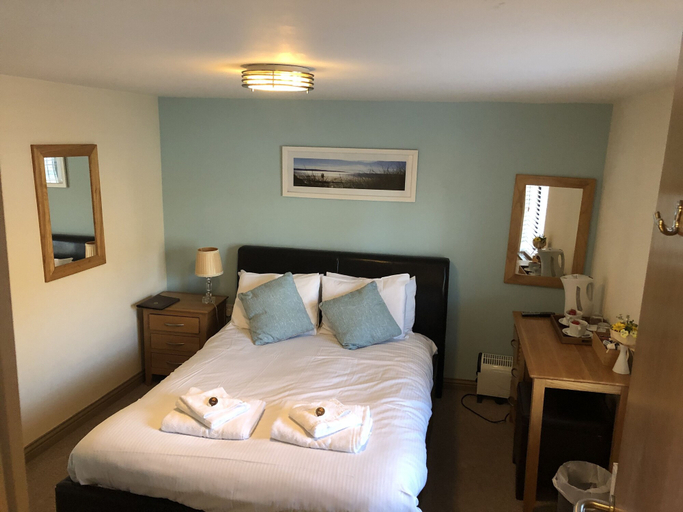 Bedroom 2, The Elm Tree Inn, Cambridgeshire