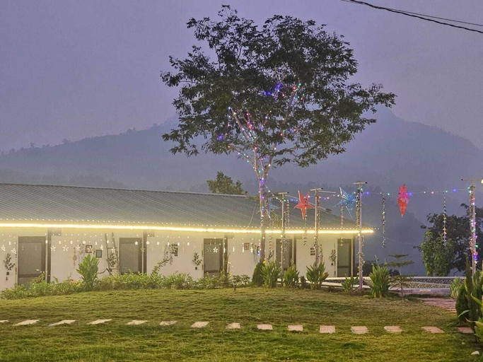 Exterior & Views 2, The Himaya's resort, Garhwal