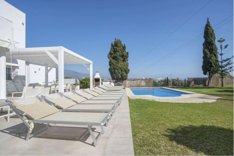 Sport & Beauty 4, Elegant Villa Retreat, Málaga