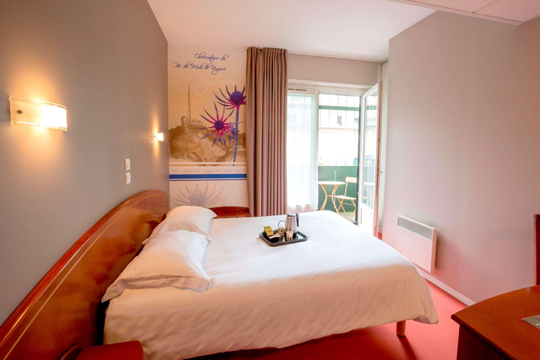 Bedroom 2, Cit'hotel De La Marne, Hautes-Pyrénées