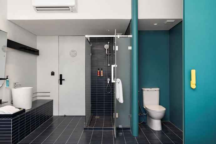 Bathroom 3, Go Hotel Si Racha, Si Racha