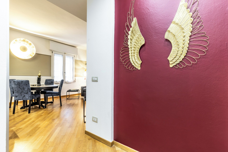Others 3, HouSmart Azzo Gardino 4, Bologna