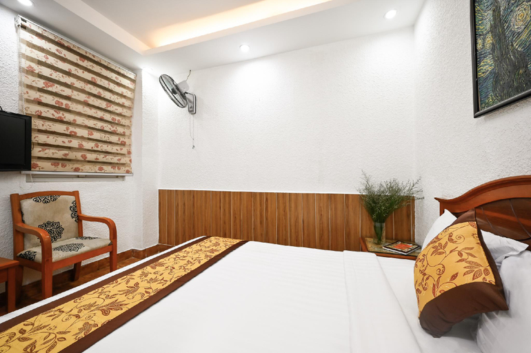 Bedroom 15