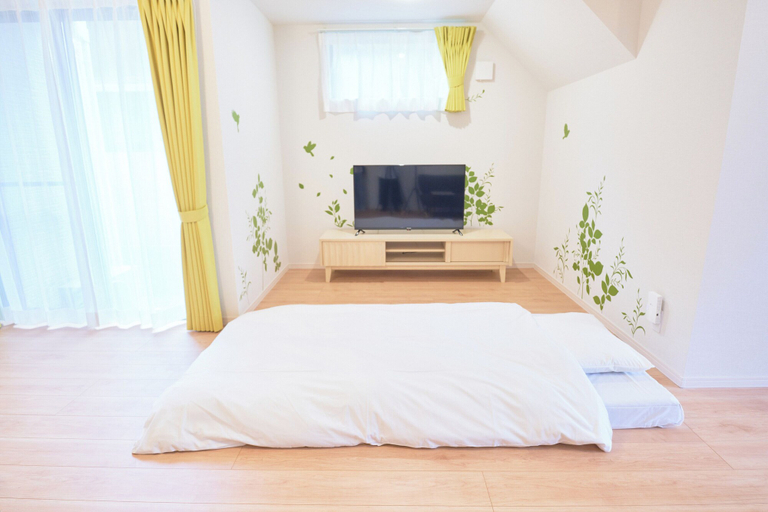 Bedroom 2, Sunny Court by Tranova, Katsushika