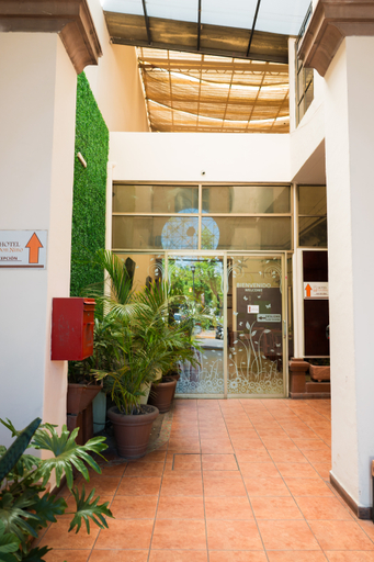 Exterior & Views 5, Hotel Don Nino, Del Centro