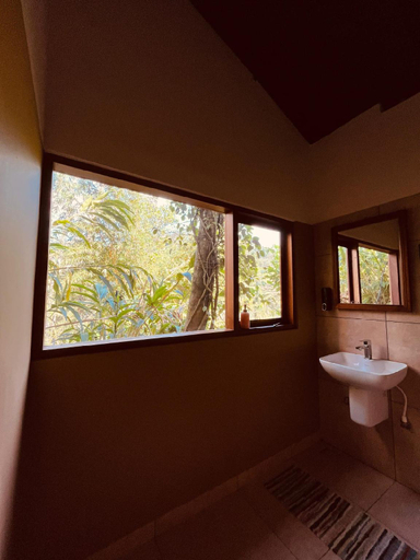 Bathroom 4, Lush Acres, Idukki