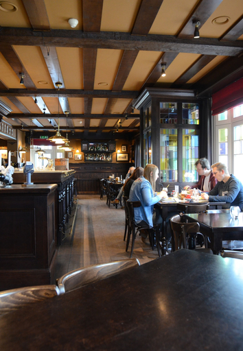 Food & Drinks 4, Le Baron Suites & Apartments, Liège