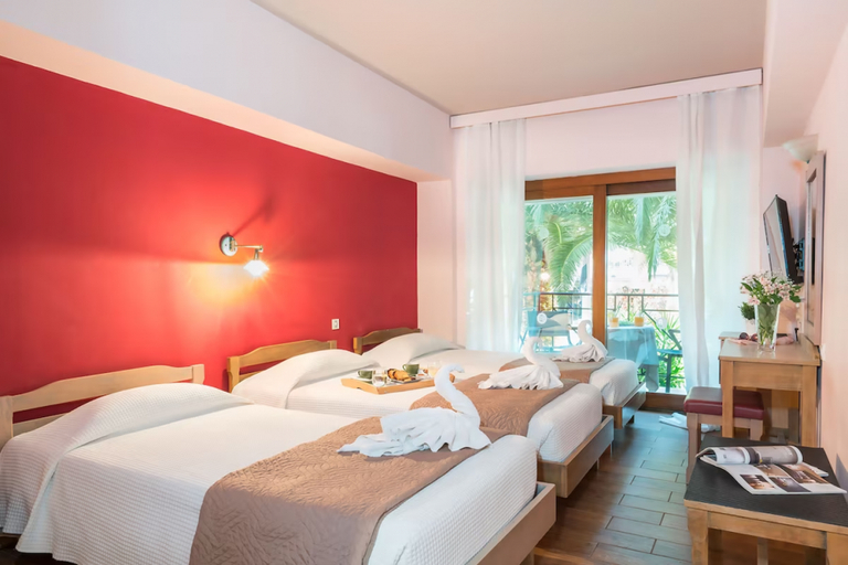 Bedroom 3, Brascos Hotel, Crete