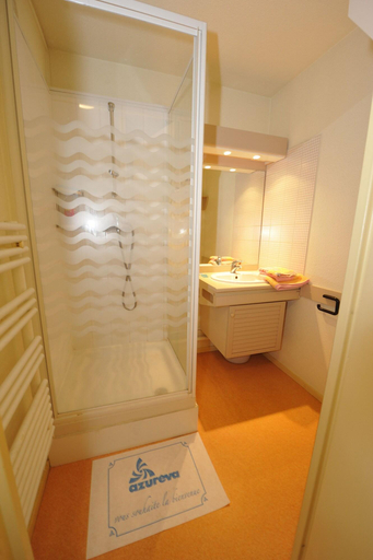 Bathroom, Residence Azureva La Mongie, Hautes-Pyrénées