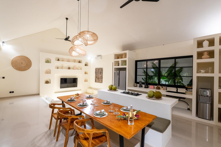 Others 3, Complex Casa Jamu, Badung