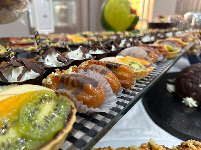 Food & Drinks 5, kemzo hotel, Unorganized in Al Jizah