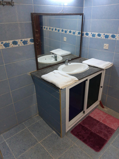 Bathroom 2, Chambres d'Hotes Hayat, Fès