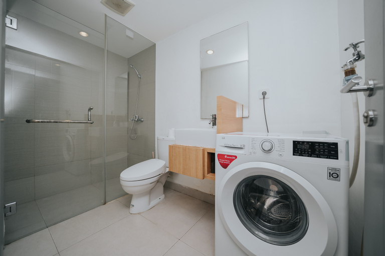 Bathroom 22