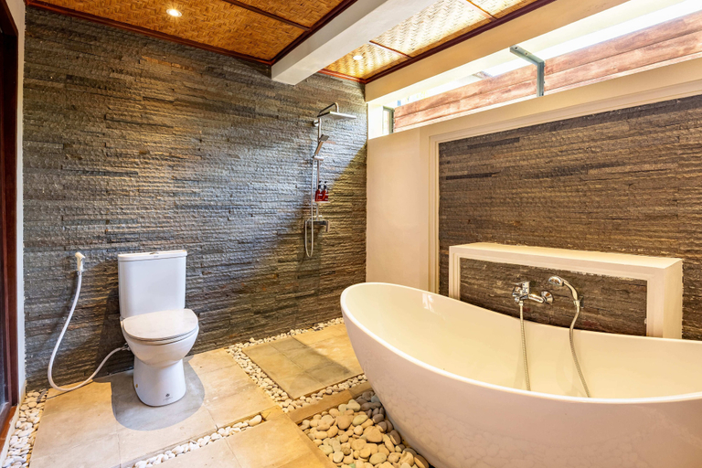 Bathroom 5, Cove Urbanest Inn, Badung