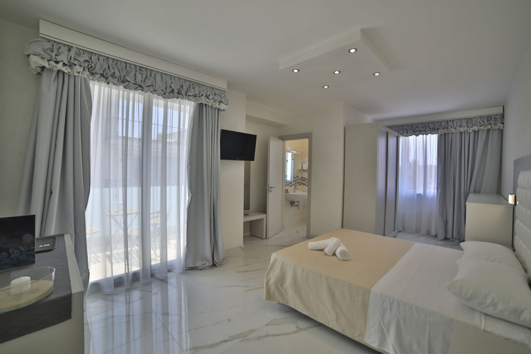 Bedroom 4, Riviera Luxury Rooms, Lecce