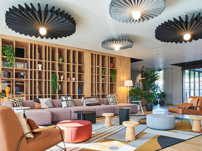 Public Area, ibis Montlhery Paris Sud, Essonne