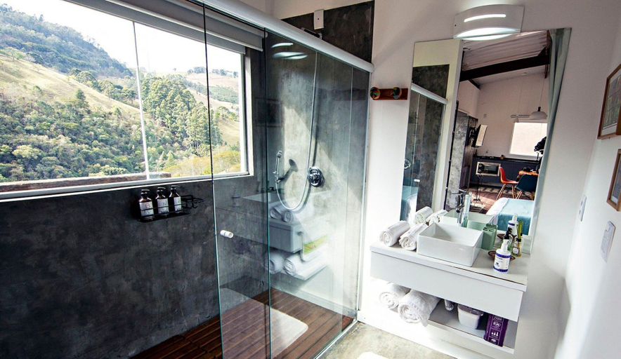 Bathroom 3, Refugio Marincek - Gonçalves - MG, Gonçalves