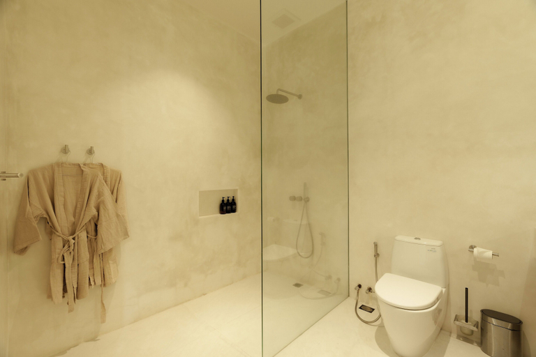 Bathroom 3, Lux Retreat 4BR Ocean Villa in Uluwatu, Badung
