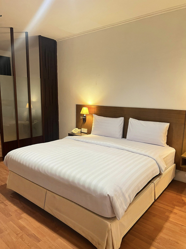 Bedroom 9