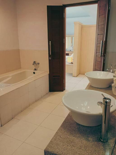 Bathroom 5, BrightUp Villa Beach Side Sanur, Denpasar