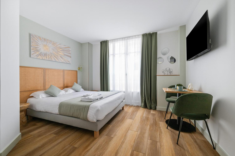Bedroom 4, L'App-Art, Alpes-Maritimes