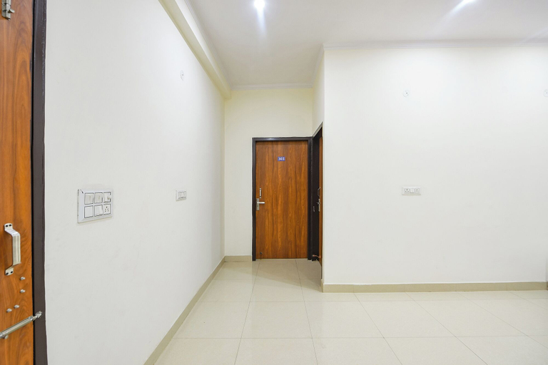 Others 4, Fabhotel Vr Residency, Delhi