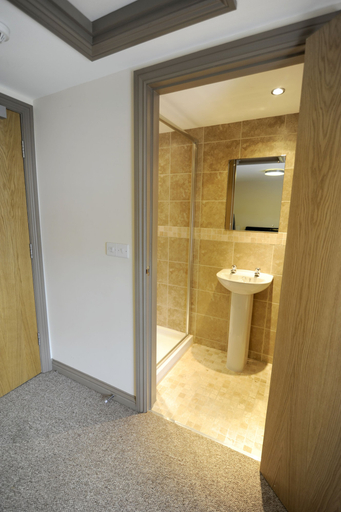 Bathroom 3, The Elm Tree Inn, Cambridgeshire