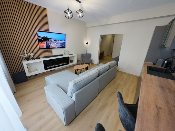 Others 5, Nel Paese Apartment, Thessaly