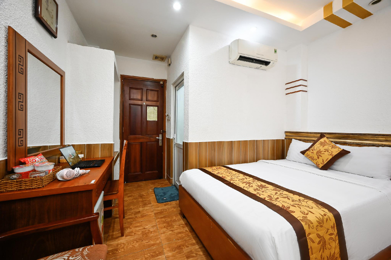 Bedroom 6