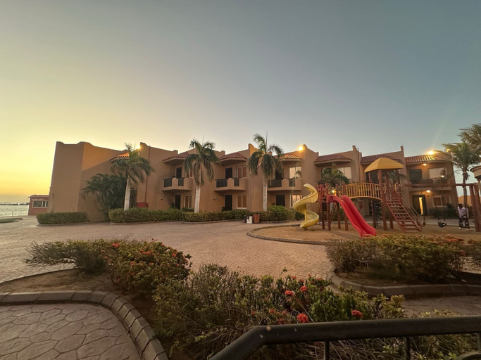Exterior & Views 2, ALAHLAM CHALET YANBU, Yanbu