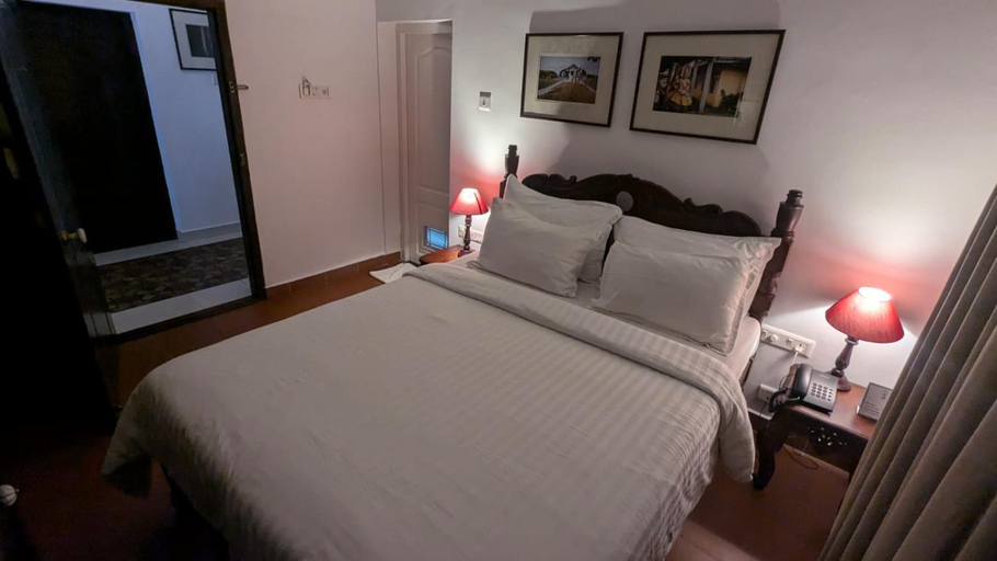 Bedroom 2, MAI HOUSE HERITAGE HOTEL, Ernakulam
