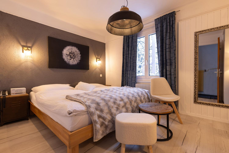 Bedroom 2, Hotel du Lac, Sierre