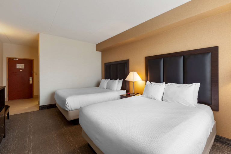 Bedroom 3, Best Western Plus Burlington Inn & Suites, Halton