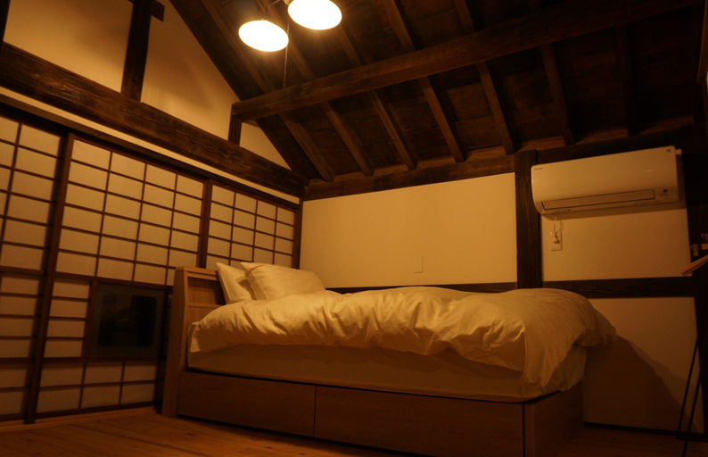 Bedroom, Jisaburo Ozawa Residence, Takanabe