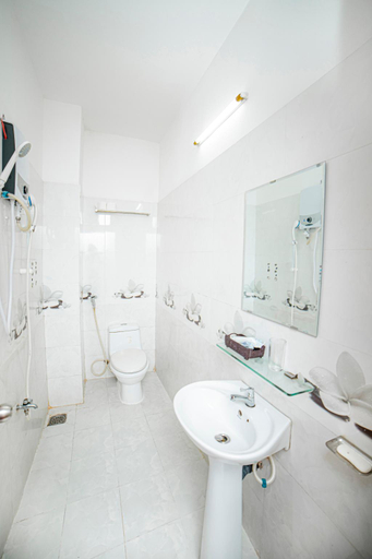 Bathroom 3
