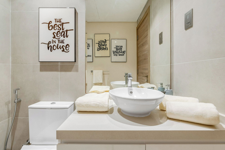 Bathroom 4, Knokey Studio One Marina, Dubai