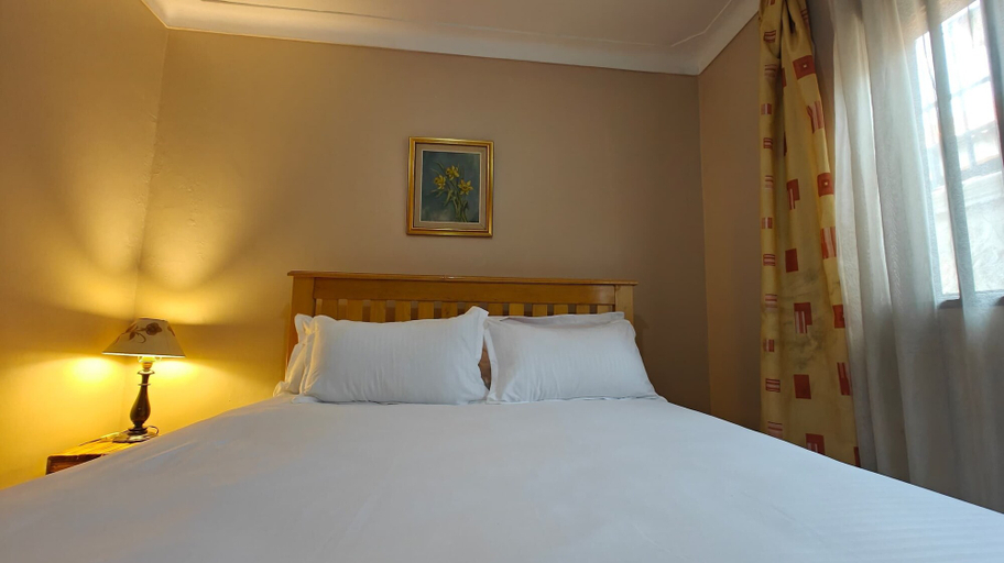 Bedroom 3, Entebbe Coffee Lodge, Entebbe