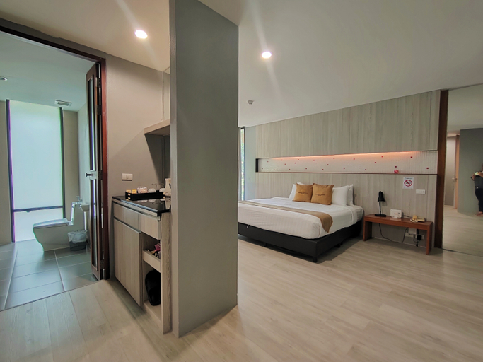 Bedroom 16