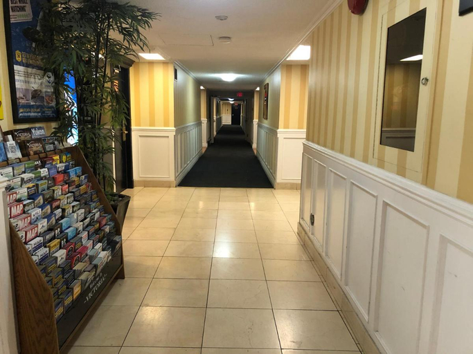 Public Area 3, Island Travel Inn, Capital