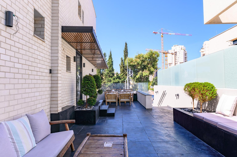 Others 4, Rokah Luxury Villa at Ramat HaHayal
