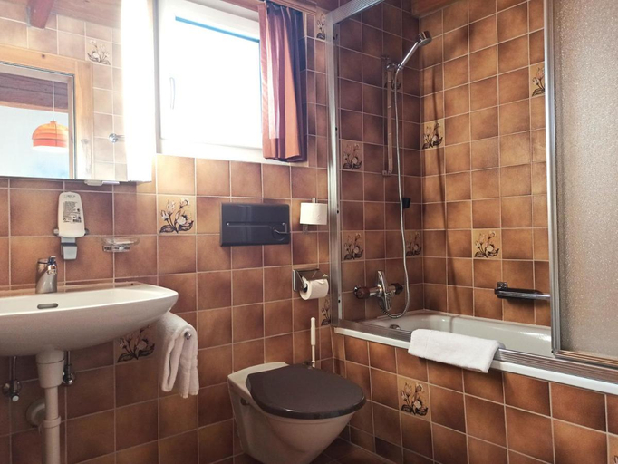 Bathroom 3, Hotel Acla Filli, Inn