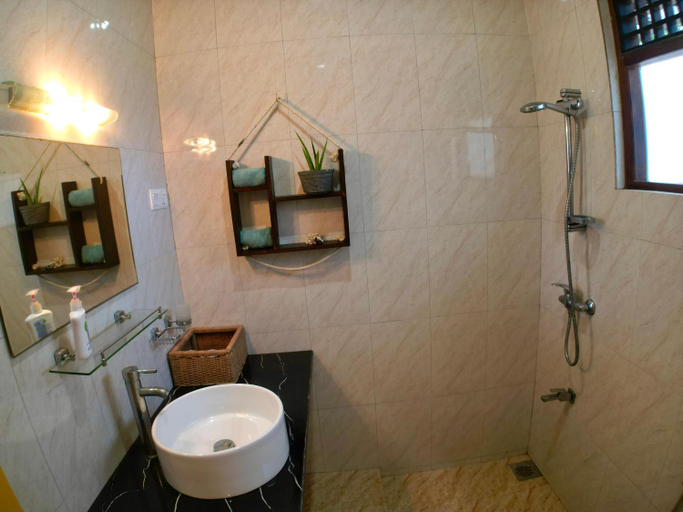 Bathroom 3, Horizon Inn, Weligama