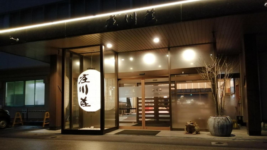 Exterior & Views 1, 도나미노 쇼가와소우 이치만테이(Tonamino Shogawaso Ichimantei), Tonami