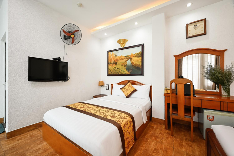 Bedroom 16