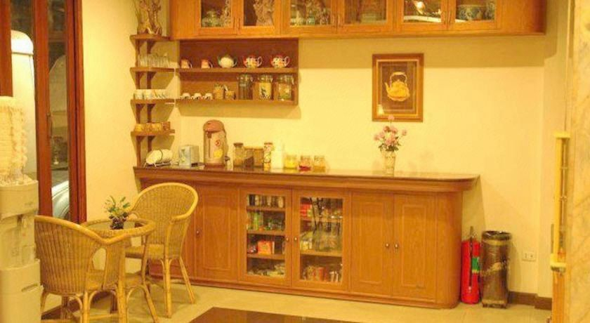 Food & Drinks 5, Kraisaeng Place, Muang Phitsanulok