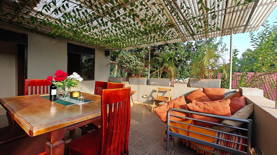 Food & Drinks 4, Entebbe Coffee Lodge, Entebbe