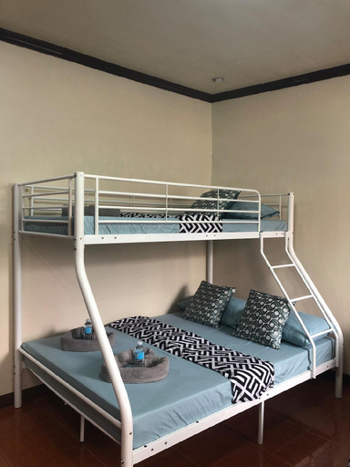 Bedroom 2, Spacious 4BR City Townhouse, Cagayan de Oro City