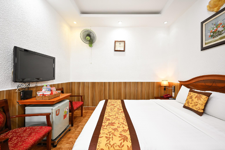 Bedroom 8