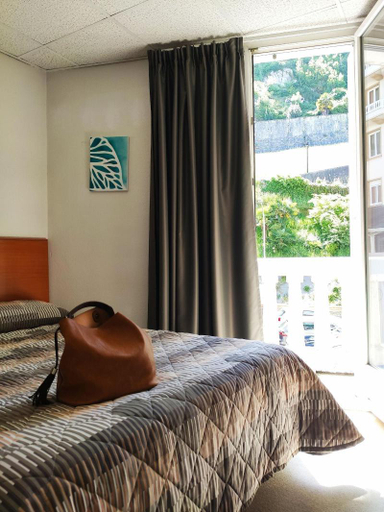 Bedroom 3, Hotel Compostelle, Hautes-Pyrénées