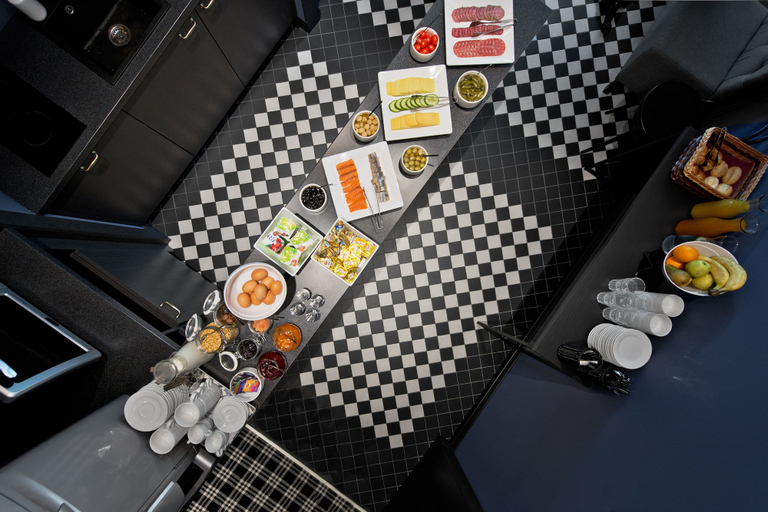Food & Drinks 5, 15th Avenue Hotel, Vilniaus